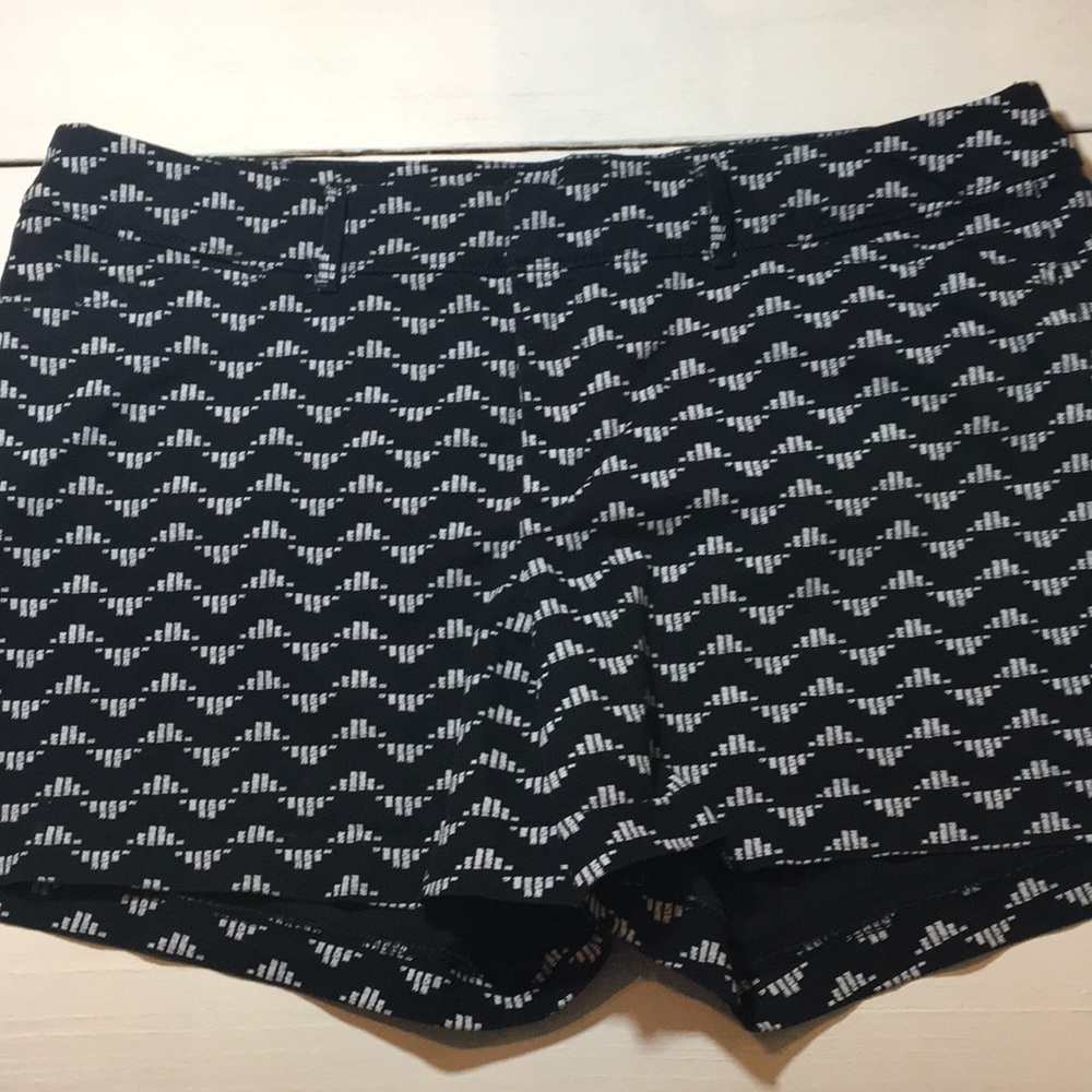 Old Navy Pixie Women Shorts (12 regular)